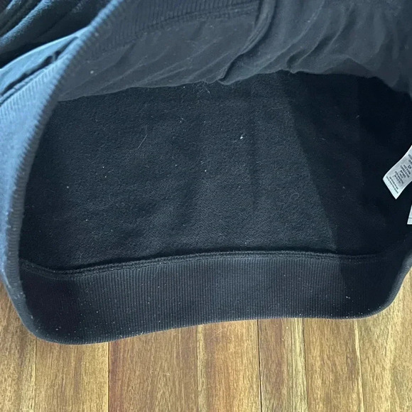 Vince quilted mixed media zip up jacket black - Picture 9 of 11